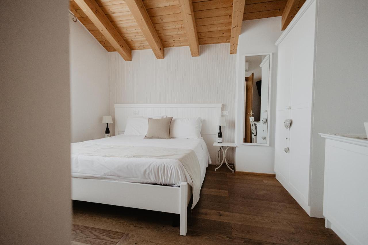 Cardo Boutique&Wine Resort Malchina Esterno foto